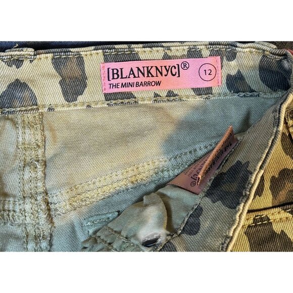 BLANK NYC girls Leopard Print Distressed The Mini Barrow Shorts Size 12 NWT‎ - Picture 10 of 13